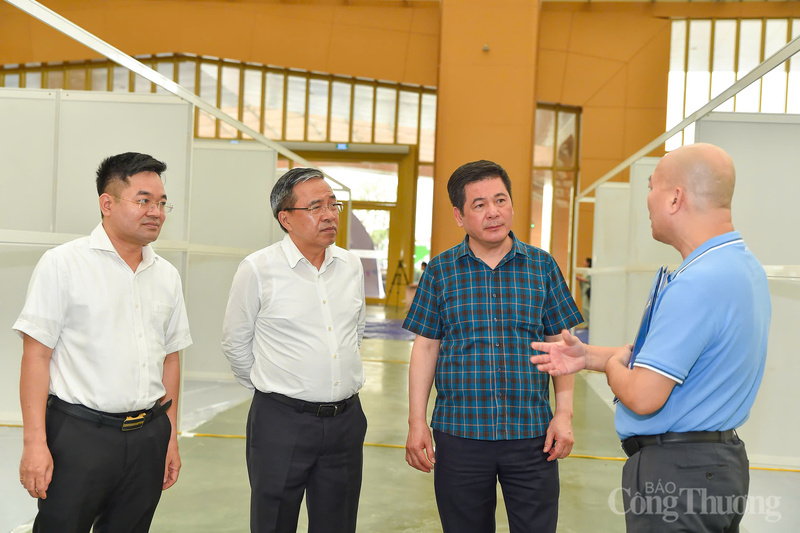 Ban chỉ đạo Hội chợ Mùa Thu 2025 kiểm tra tiến độ triển khai tổ chức Hội chợ - 6