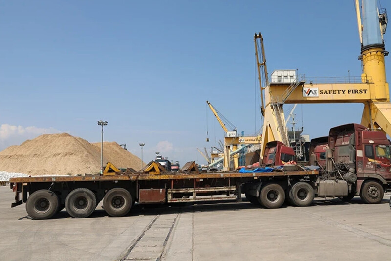 Nhiều con số khả quan trong xuất nhập khẩu hàng hóa 10 tháng năm 2025 tại Thanh Hóa