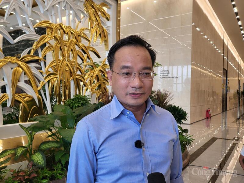 Ông Trần Như Hùng, Phó Trưởng ban Thị trường Kinh doanh Tập đoàn Công nghiệp Cao su Việt Nam