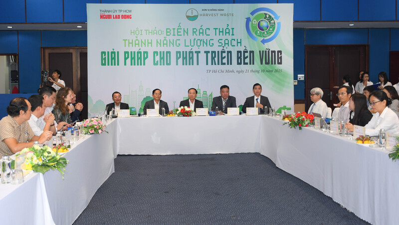 Đại biểu tham dự hội thảo. Ảnh: Minh Khuê.