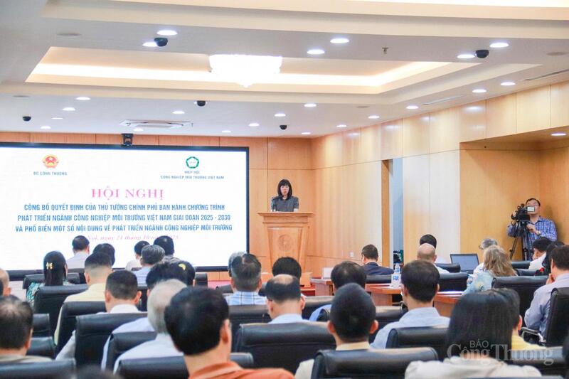 Toàn cảnh hội nghị. Ảnh: Lê Vân