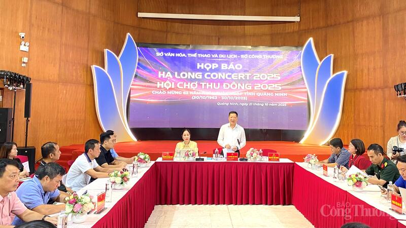 Lãnh đạo Sở Văn hóa, Thể thao và Du lịch phát biểu tại sự kiện