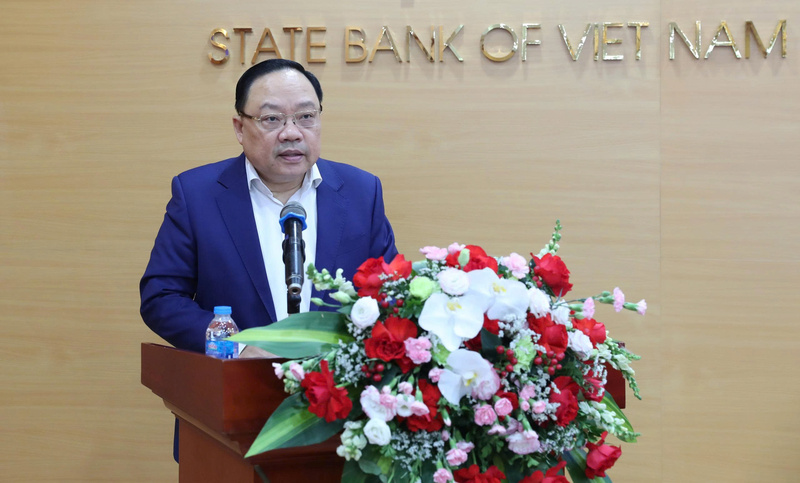 Ông Phạm Anh Tuấn, Vụ trưởng Vụ Thanh toán, Ngân hàng Nhà nước Việt Nam phát biểu tại cuộc họp. Ảnh: Ngô Hải