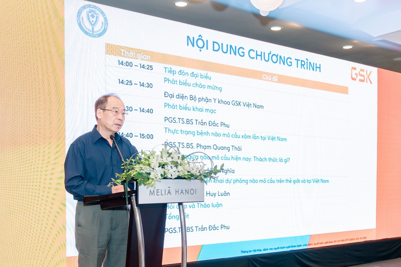 PGS.TS.BS. Trần Đắc Phu nhấn mạnh tầm quan trọng của việc chủ động chủng ngừa não mô cầu