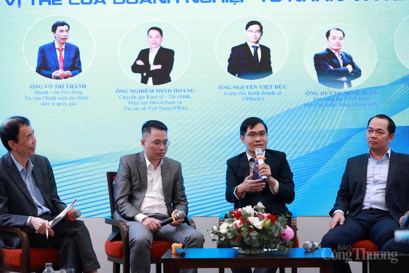 Diễn giả tham gia Phiên thảo luận tăng trưởng kinh tế: Vị thế của doanh nghiệp tư nhân và kinh tế số trong khuôn khổ Diễn đàn kinh doanh 2026 Ảnh: N.H