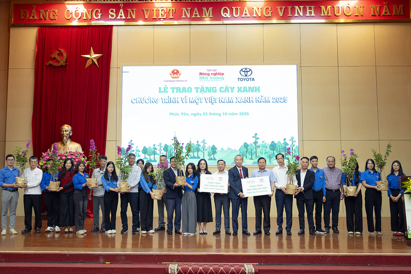 Chương trình ‘Vì một Việt Nam xanh’ mang ý nghĩa thiết thực, góp phần tạo dựng không gian xanh. Ảnh: Minh Thành.