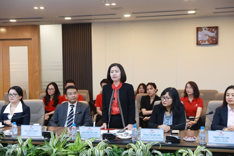 Bà Nguyễn Thu Lan, Phó Chủ tịch HĐQT kiêm Giám đốc Khối Ngân hàng Doanh nghiệp và Định chế Tài chính Techcombank khẳng định: "Techcombank luôn đồng hành cùng các doanh nghiệp trong lĩnh vực năng lượng thông qua việc phát triển các giải pháp tài chính linh hoạt, hiệu quả" (Ảnh Petrovietnam)