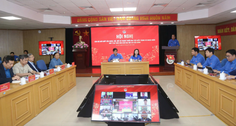 Hội nghị cán bộ chủ chốt của Đoàn, Hội, Đội và thanh thiếu nhi tiêu biểu trong và ngoài nước góp ý dự thảo các văn kiện trình Đại hội XIV của Đảng, ngày 22/10 - Ảnh: Đăng Hải