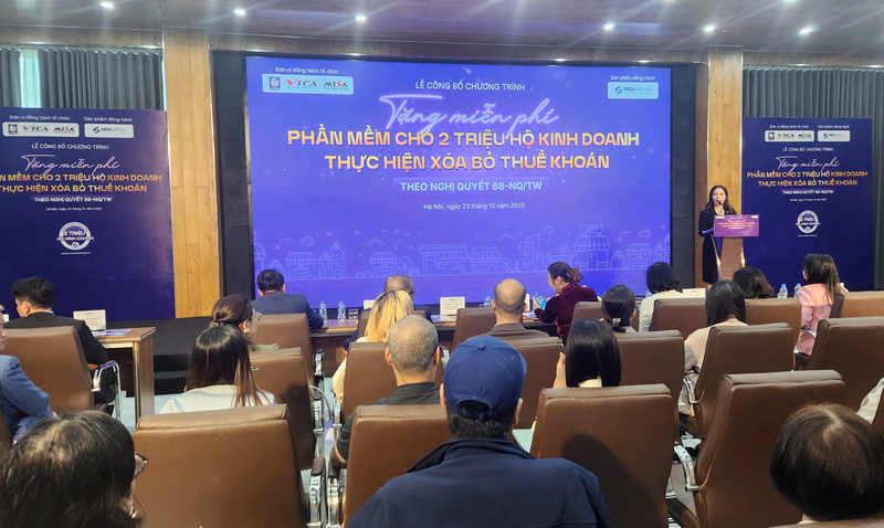 Quang cảnh lễ công bố. Ảnh: QL