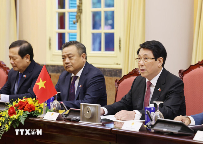 Chủ tịch nước Lương Cường phát biểu tại cuộc hội đàm với Tổng Thư ký Liên hợp quốc António Guterres. (Ảnh: Lâm Khánh/TTXVN)