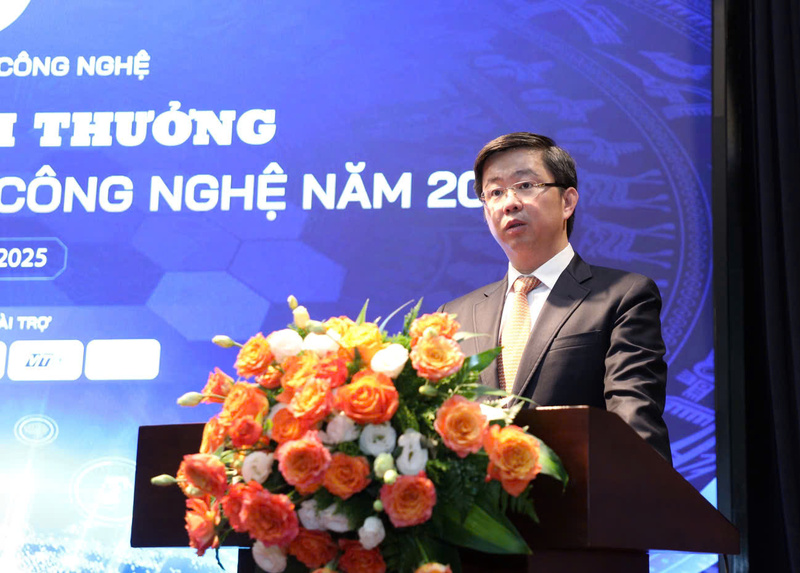 Thứ trưởng Bộ Khoa học và Công nghệ Bùi Hoàng Phương phát biểu tại buổi lễ. Ảnh: Q.N