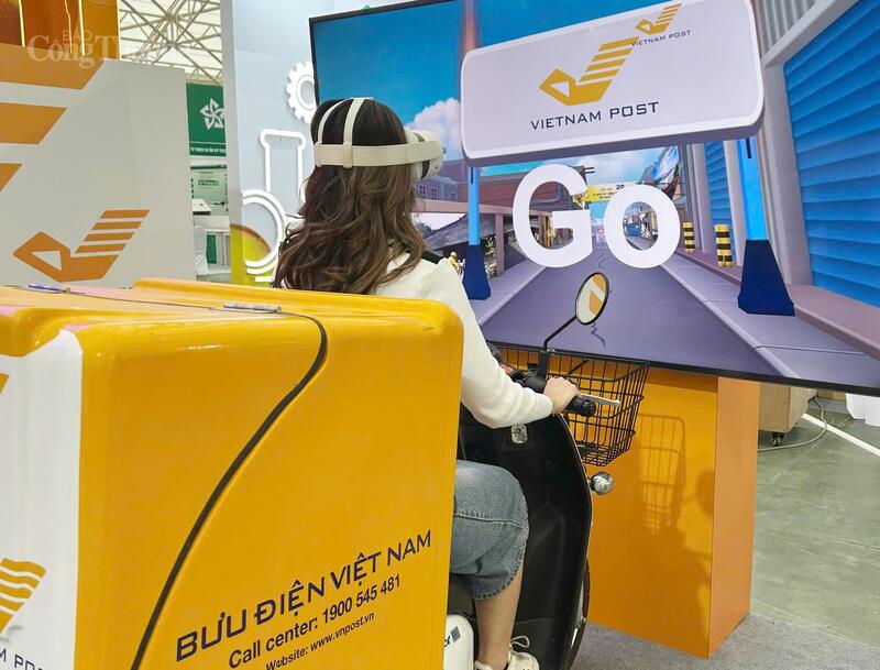 Bưu điện Việt Nam (Vietnam Post) góp mặt với hai gian hàng khu vực H1-H2.