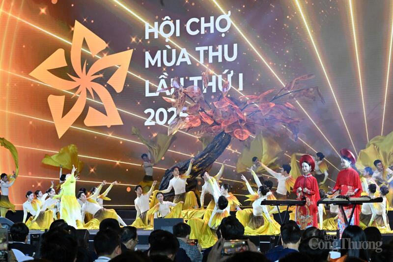 Chương trình nghệ thuật đặc sắc trong lễ khai mạc.
