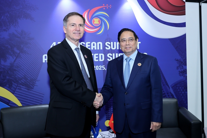 Thủ tướng Phạm Minh Chính đã tiếp Phó Chủ tịch WB Carlos Felipe Jaramillo. Ảnh: VGP