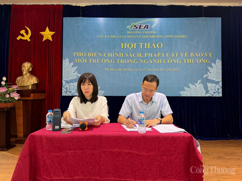 Phó Cục trưởng Cục Kỹ thuật an toàn và Môi trường công nghiệp (Bộ Công Thương) Đỗ Phương Dung chủ trì hội thảo.