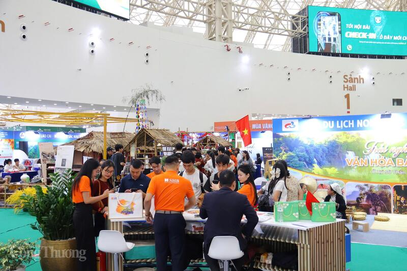 Không chỉ là nơi trưng bày, phân khu trở thành điểm hẹn giao lưu văn hóa và sáng tạo giữa các vùng miền