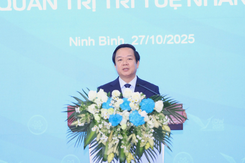 Ông Phạm Quang Ngọc, Chủ tịch UBND tỉnh Ninh Bình