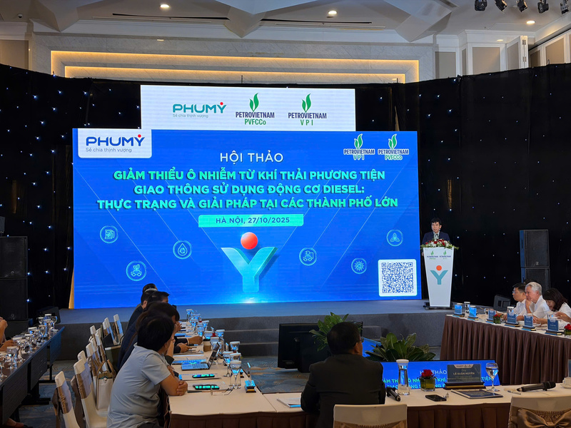 Hội thảo “Giảm thiểu ô nhiễm từ khí thải phương tiện giao thông sử dụng động cơ diesel: Thực trạng và giải pháp tại các thành phố lớn ở Việt Nam” (Ảnh PVFCCo - Phú Mỹ)