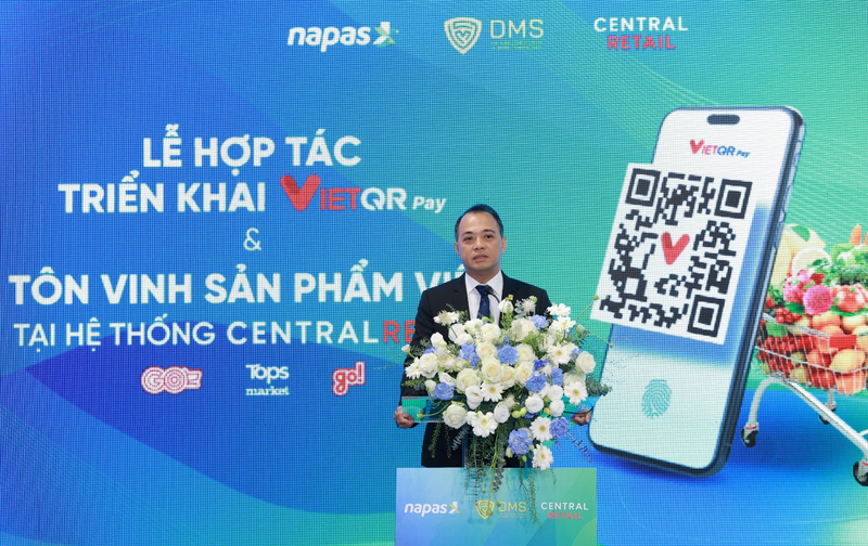 Ông Nguyễn Đăng Hùng, Phó Tổng Giám đốc NAPAS phát biểu tại sự kiện Lễ hợp tác triển khai VIETQRPay giữa NAPAS và tập đoàn Central Retail Việt Nam.
