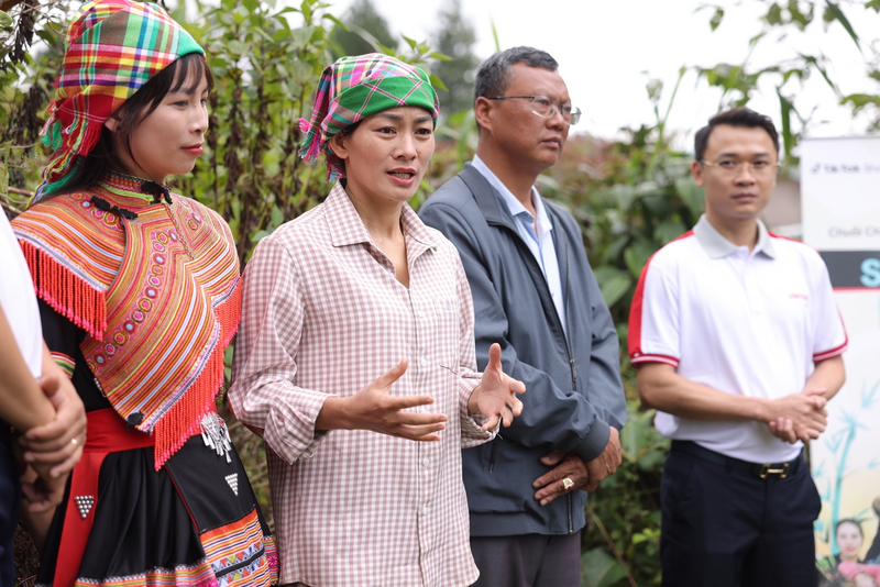 Chị Bích Hồng (Cô Ba Tây Bắc), người đã có công lớn trong việc kiến tạo và dẫn dắt cộng đồng nhà bán hàng tại Sìn Hồ