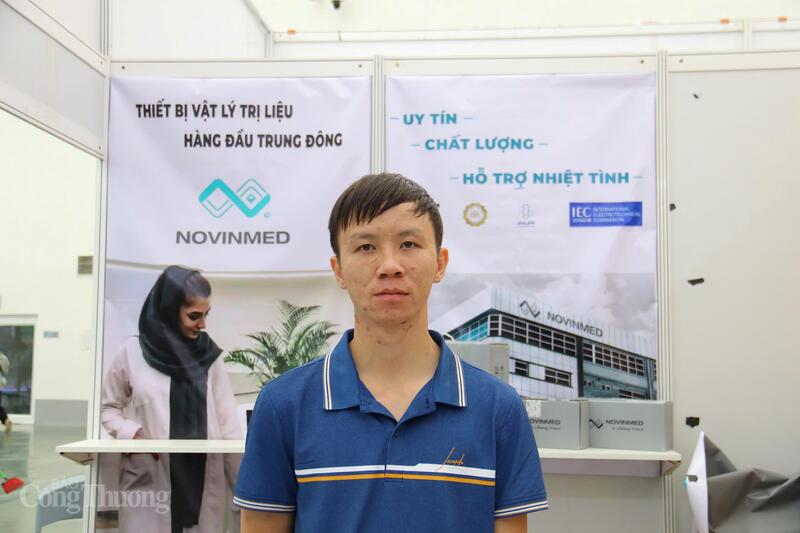 Anh Hoàng Nghĩa Hòa, đại diện Công ty Cổ phần công nghệ Hadimed. Ảnh: Thanh Tuấn