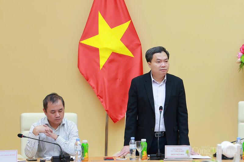 Bộ Công Thương khẳng định sẽ bảo đảm tính tương thích kỹ thuật và khả năng kết nối của hệ thống truy xuất nguồn gốc, hướng tới xây dựng nền tảng dữ liệu thống nhất, có thể chia sẻ và đối soát giữa các bộ, ngành.