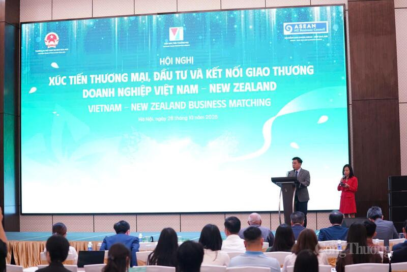 Hội nghị Xúc tiến thương mại, đầu tư và kết nối giao thương Việt Nam - New Zealand, thu hút trên 20 doanh nghiệp hàng đầu của New Zealand trực tiếp giao thương, tìm kiếm đối tác tại Việt Nam.