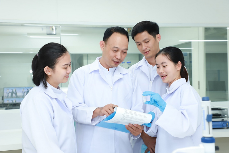 Phòng thí nghiệm của Acecook Việt Nam được vận hành bởi đội ngũ các nhân viên giàu chuyên môn