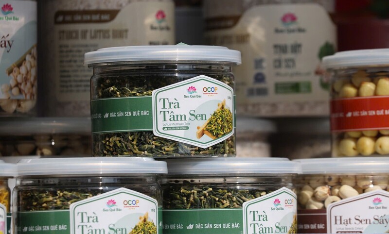 Sản phẩm Trà Tâm Sen, OCOP 4 sao mang đậm thương hiệu Sen Quê Bác.