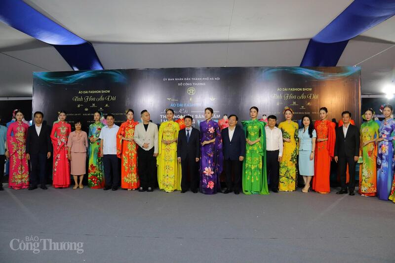 Các đại biểu tham dự sự kiện. Ảnh: Thanh Tuấn