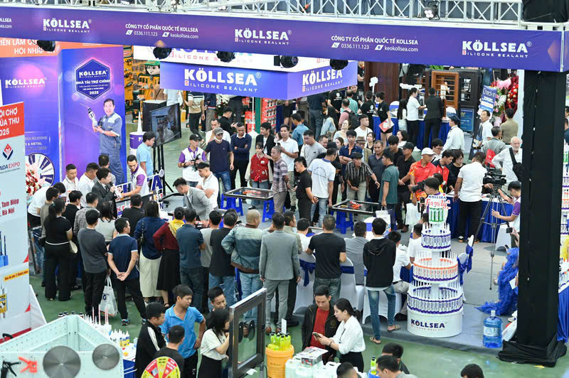 Khu vực gian hàng quốc tế quy tụ hàng trăm doanh nghiệp đến từ nhiều quốc gia và vùng lãnh thổ trên thế giới.