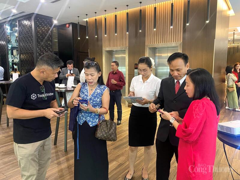 Các doanh nghiệp hai nước trực tiếp kết nối, tìm kiếm cơ hội hợp tác