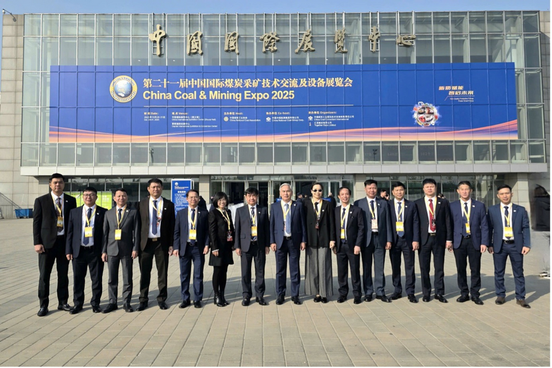 Đoàn công tác Vinacomin tham dự China Coal & Mining Expo 2025