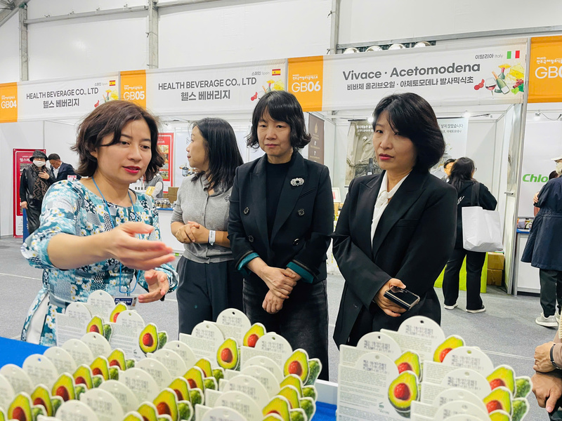 Nông sản Đắk Lắk gây ấn tượng mạnh tại IFFE 2025 - Hàn Quốc. Ảnh: Hoàng Hữu