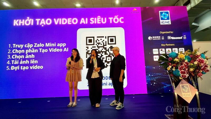 Các bạn trẻ tham dự chia sẻ những trải nghiệm thú vị tại chương trình.