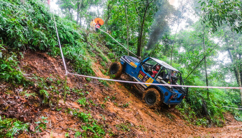 Cận cảnh dàn xe địa hình tranh tài ở giải đấu lớn nhất Việt Nam - 11