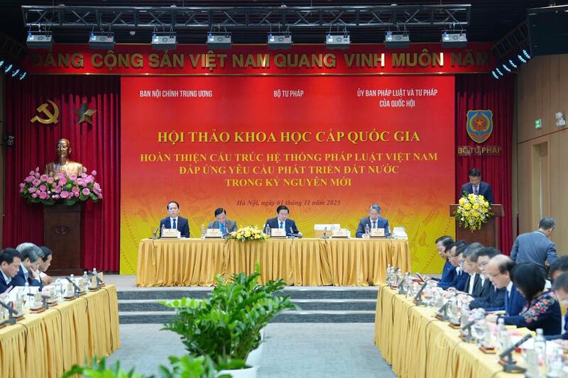 Toàn cảnh hội thảo.