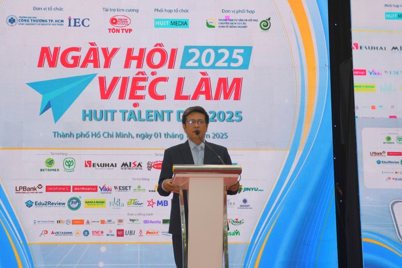 TS. Thái Doãn Thanh - Phó Hiệu trưởng Trường Đại học Công Thương TP. Hồ Chí Minh. Ảnh: Minh Khuê.