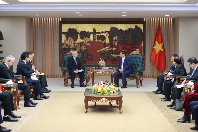 Ông Nishimura Teiichi cho biết Hội Hữu nghị Nhật - Việt khu vực Kansai sẽ tiếp tục đóng vai trò cầu nối với Việt Nam, thông qua các hội thảo xúc tiến đầu tư, thúc đẩy các mối quan hệ giữa các bộ, ngành, địa phương hai nước - Ảnh: VGP/Nhật Bắc