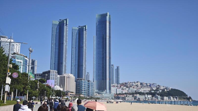 Busan - ‘thành phố sẵn sàng cho tương lai’ - nơi hạ tầng, công nghệ, du lịch và thương hiệu đã được nâng tầm toàn cầu. Ảnh: Nguyên Minh
