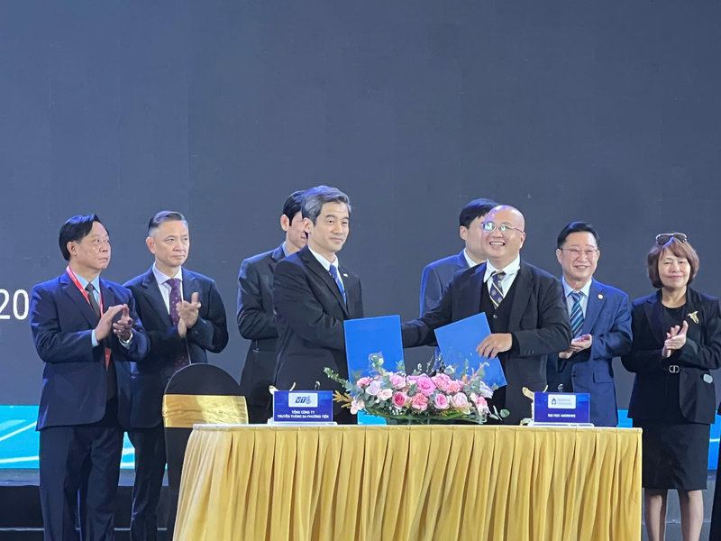 Lễ ký kết giữa Tổng công ty VTC và Đại học Andrews. Ảnh: Thanh Thảo