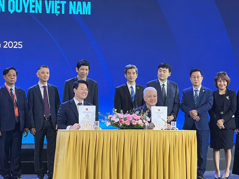 Lễ ký kết giữa Trung tâm Bảo vệ Bản quyền Việt Nam và TikTok Việt Nam. Ảnh: Thanh Thảo