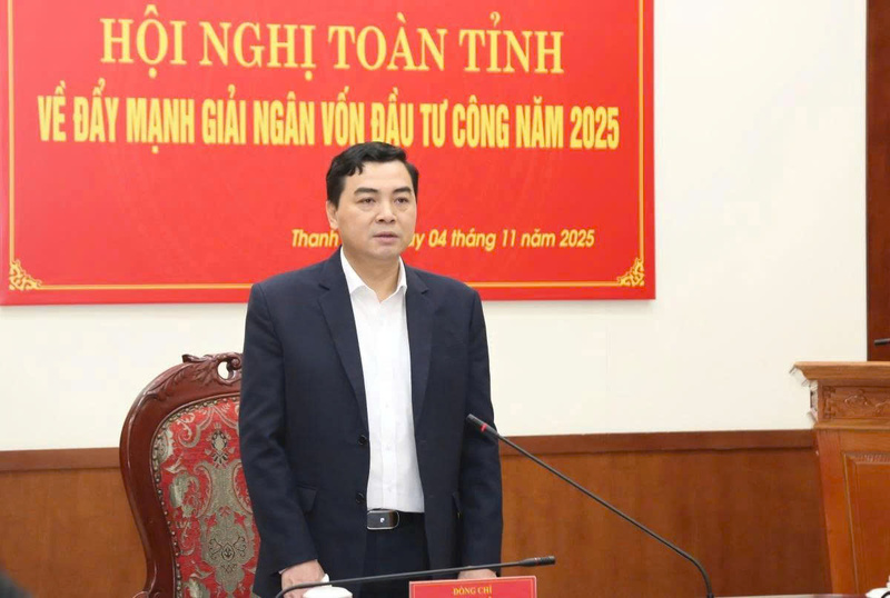 Chủ tịch UBND tỉnh Thanh Hóa Nguyễn Hoài Anh đề nghị các đơn vị phấn đấu hoàn thành kế hoạch giải ngân đã đề ra. Ảnh: Phong Sắc.
