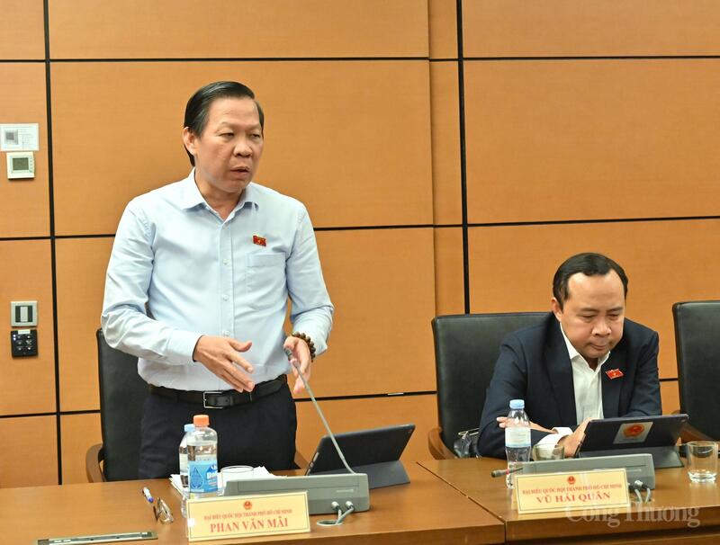 Chủ nhiệm Ủy ban Kinh tế và Tài chính Phan Văn Mãi