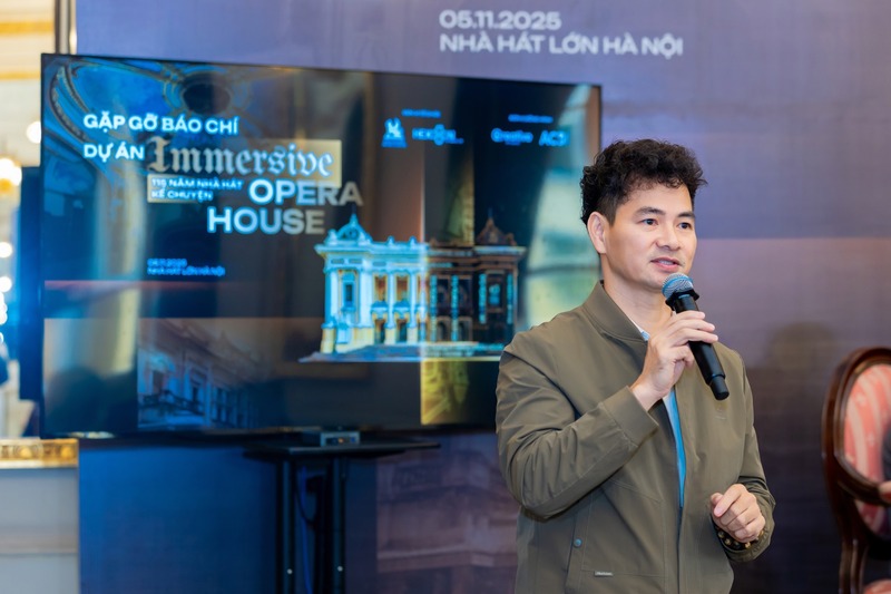 NSND Xuân Bắc - Cục trưởng Cục Nghệ thuật biểu diễn phát biểu tại buổi họp báo, nhấn mạnh Nhà hát Lớn không chỉ là nơi biểu diễn mà còn là “giấc mơ văn hóa” của nhiều thế hệ nghệ sĩ và công chúng.