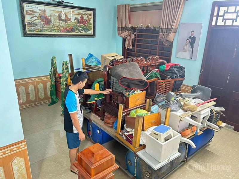 Nhà phao chống lũ của người dân Lệ Thuỷ