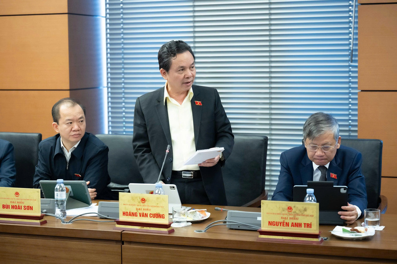 Đại biểu Hoàng Văn Cường - đoàn Hà Nội