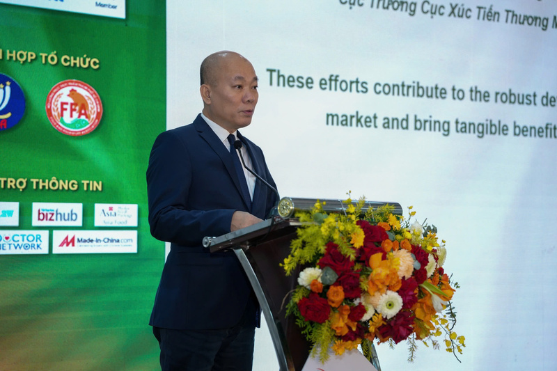 Ông Vũ Bá Phú - Cục trưởng Cục Xúc tiến thương mại, Bộ Công Thương phát biểu tại lễ khai mạc triển lãm. Ảnh: Thiên Trang