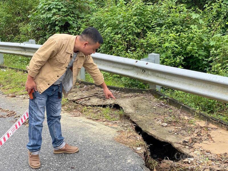 Khắp nơi đều đã có dấu hiệu sụt lún