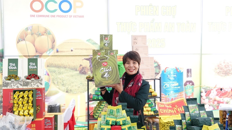 Chè sạch Chính Hà, một thương hiệu chè nổi tiếng của xứ Thanh.